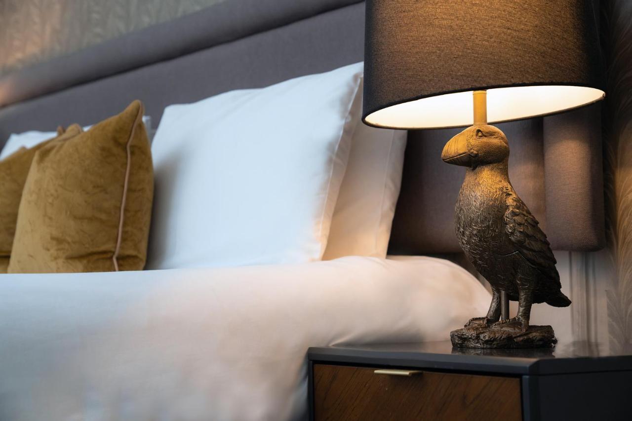 Lanelay Hall Hotel & Spa Hensol Eksteriør billede The Eagle Lamp