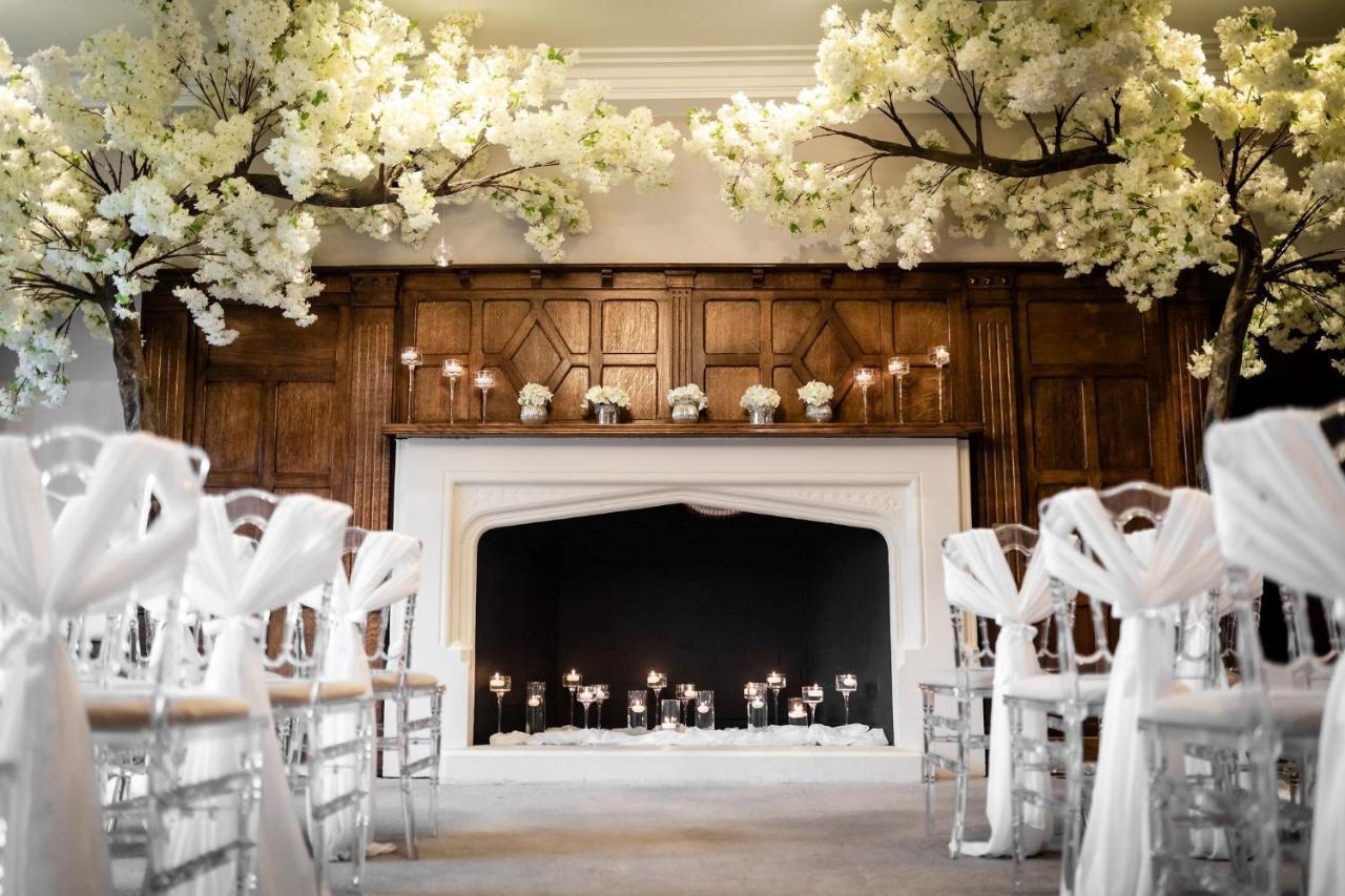 Lanelay Hall Hotel & Spa Hensol Eksteriør billede The Chapel