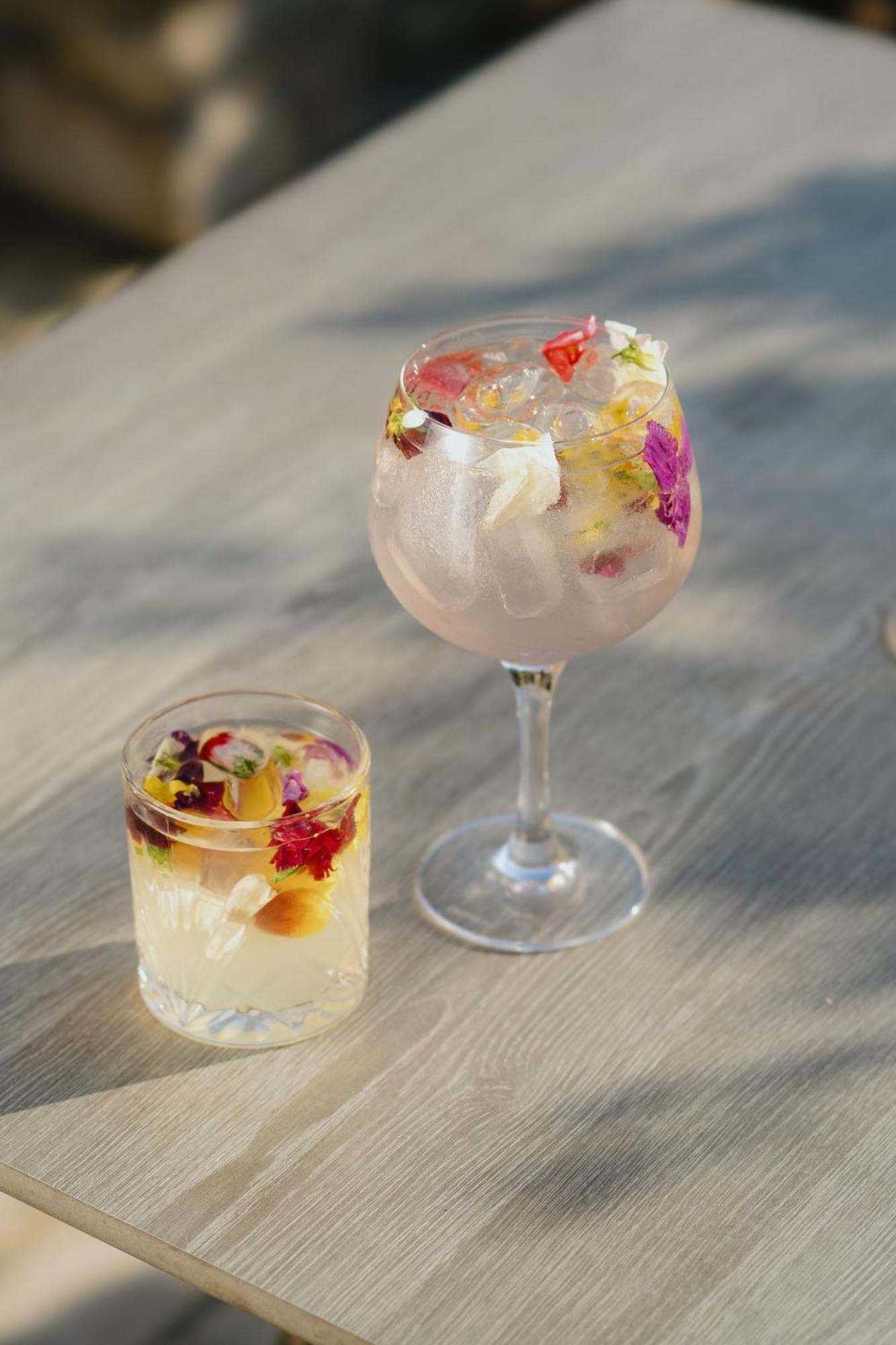Lanelay Hall Hotel & Spa Hensol Eksteriør billede A gin and tonic with edible flowers